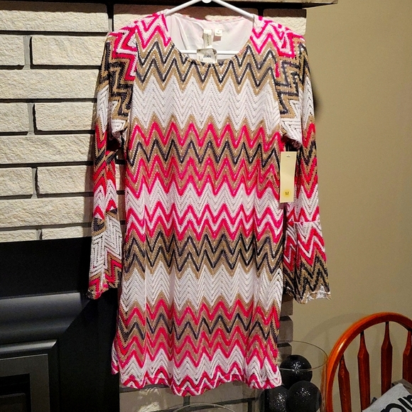 Dress - Picture 1 of 2